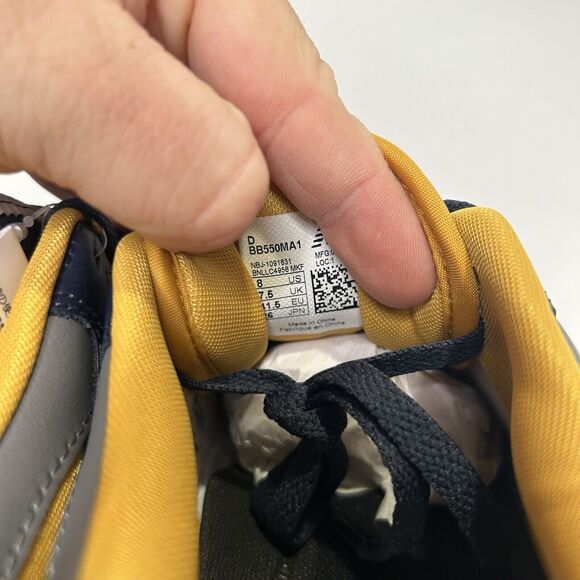 New Balance Shoes 550 “Michigan/Navy Yellow” 2024 - Picture 6 of 6